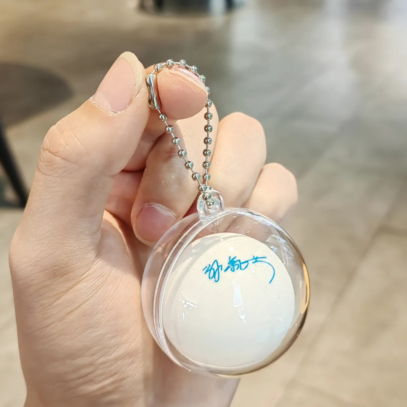 Signature Keychain for Table T - Table Tennis Keychain 评论和价格
